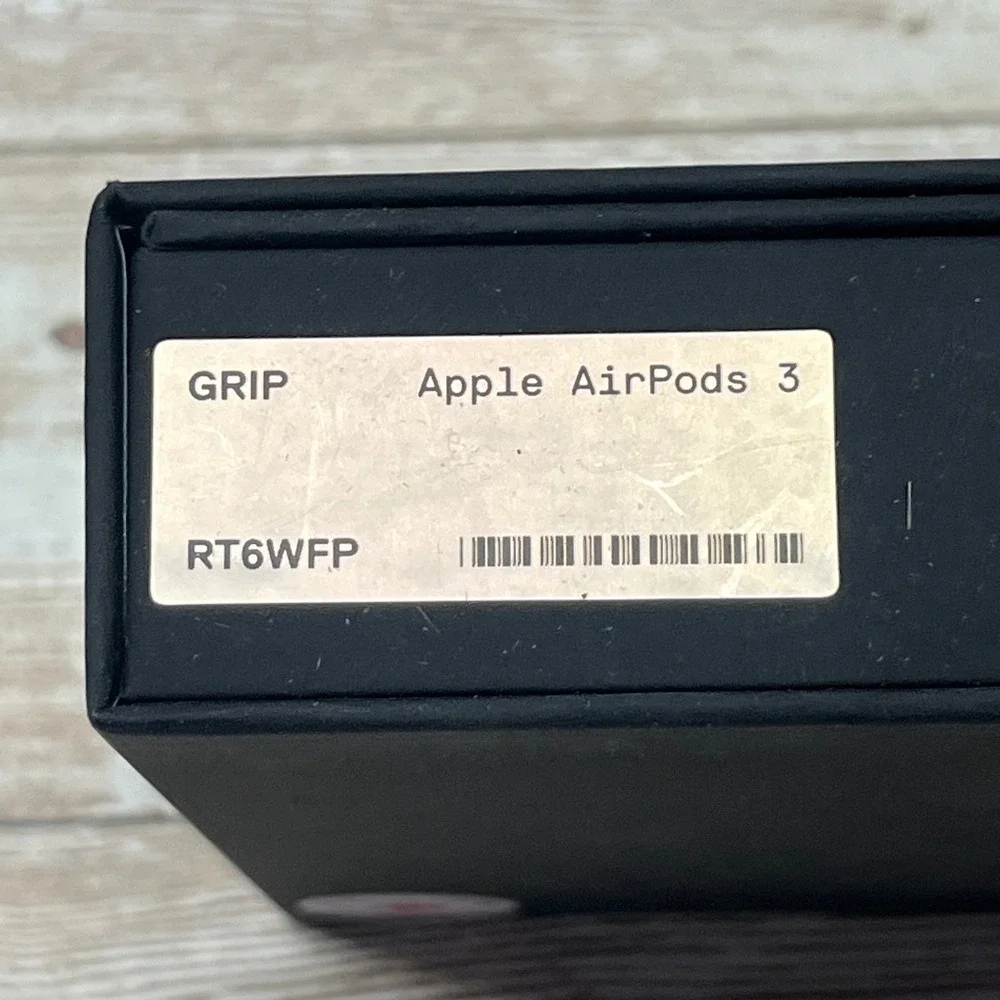 dbrand Grip Case‎ for Apple AirPods 3 Black Topograph Protective Skin